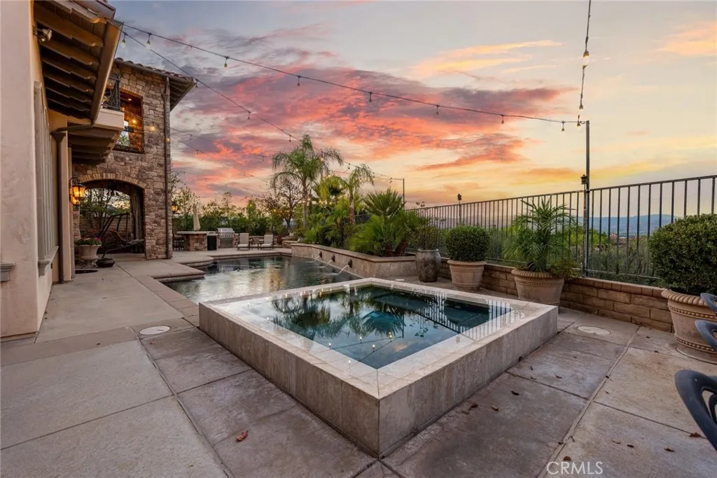 25711 Shady Oak Ln, Valencia, California 91381 home-pic-10